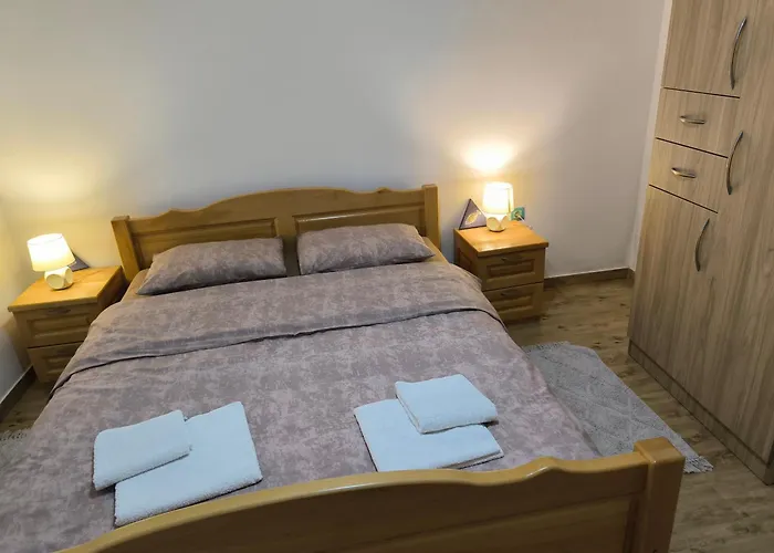 Semesterbostad House With Pool *