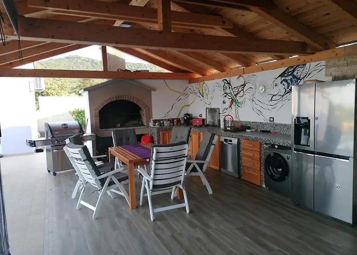 Nyaraló House With Pool